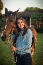 Profile picture for user 2022 Thaís Helena Sougey de Almeida
